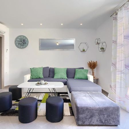 Apartment Joy By Interhome Πούλα Εξωτερικό φωτογραφία