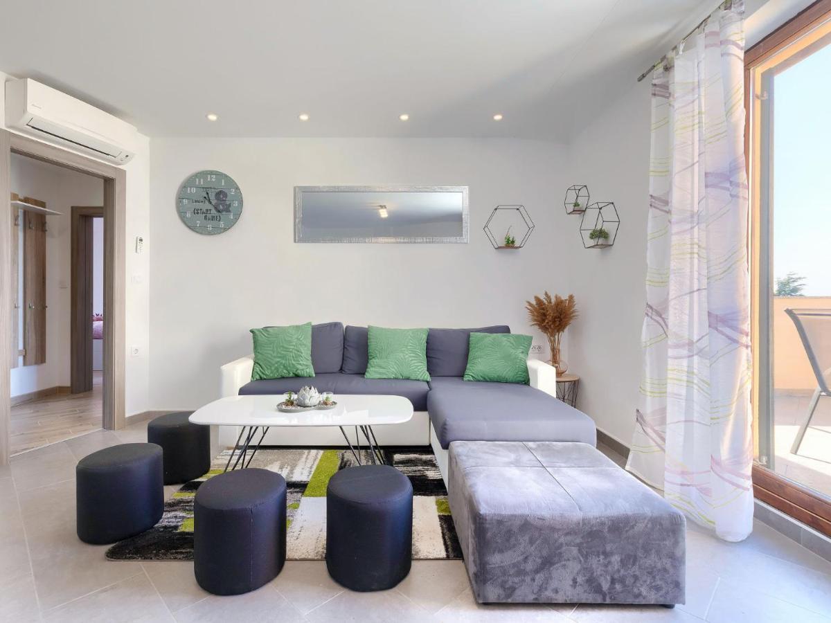 Apartment Joy By Interhome Πούλα Εξωτερικό φωτογραφία
