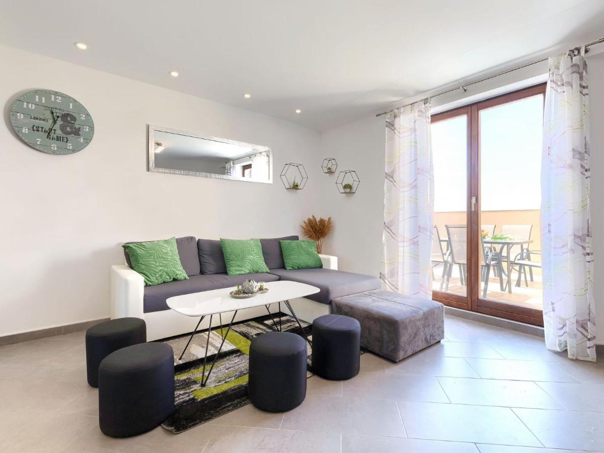 Apartment Joy By Interhome Πούλα Εξωτερικό φωτογραφία