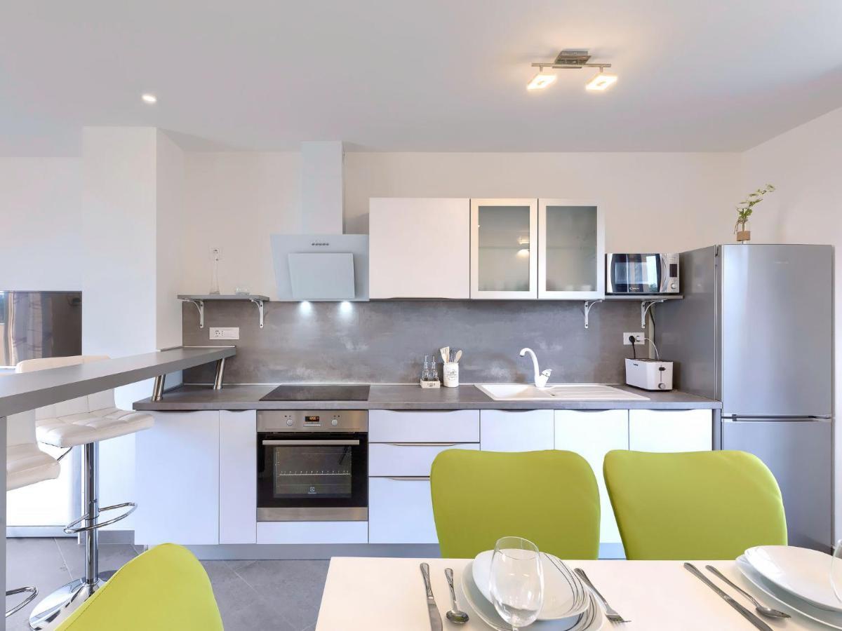 Apartment Joy By Interhome Πούλα Εξωτερικό φωτογραφία